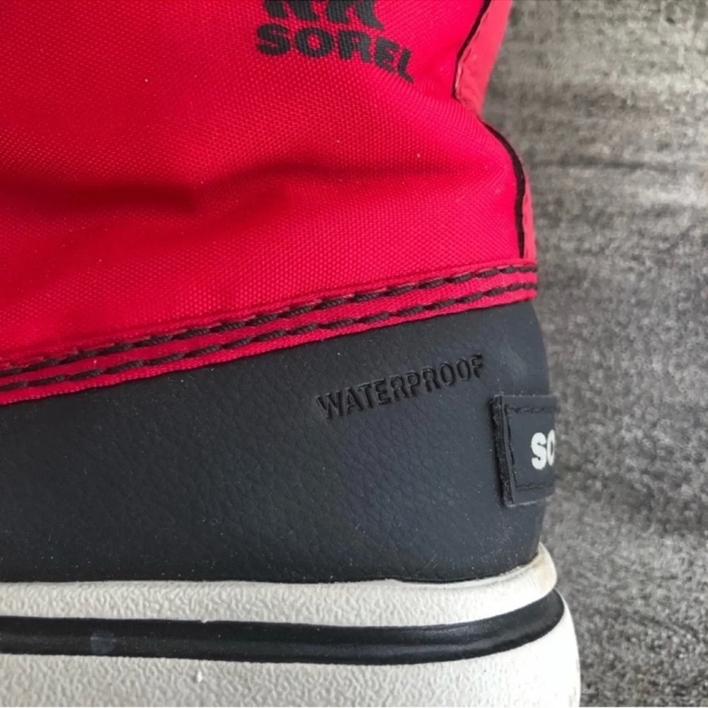 Sorel waterproof nylon